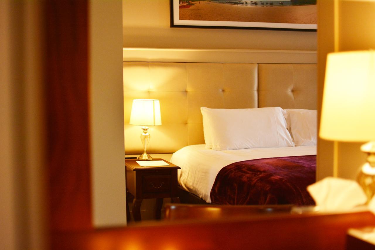 Rooms At Rue Omagh Exterior foto